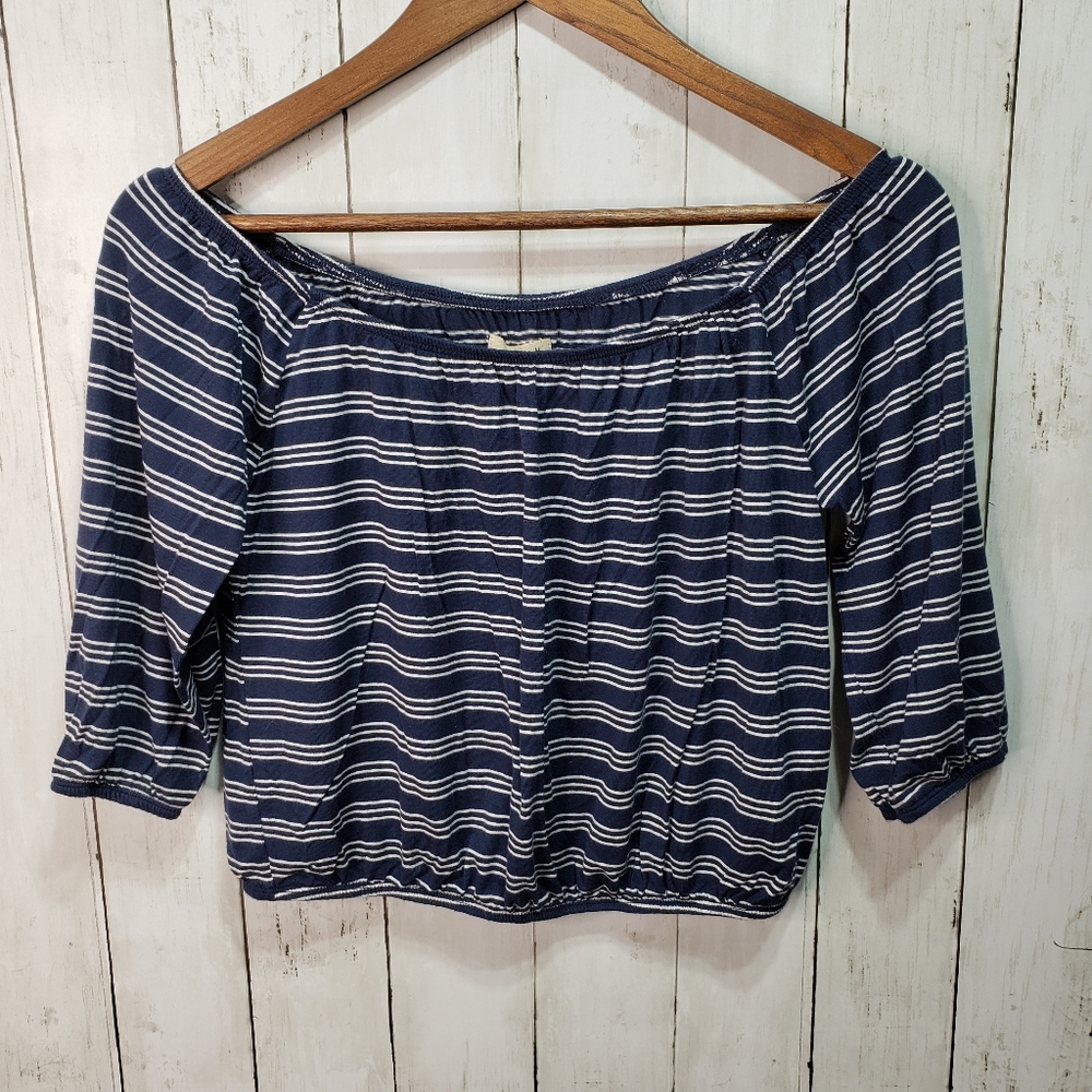 Holister Blue Striped Knit Cropped Top Size Medium